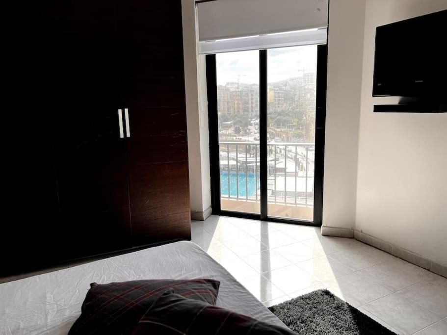 Seafront Meridionale 2Bedroom Apartment Saint Julian's Eksteriør bilde